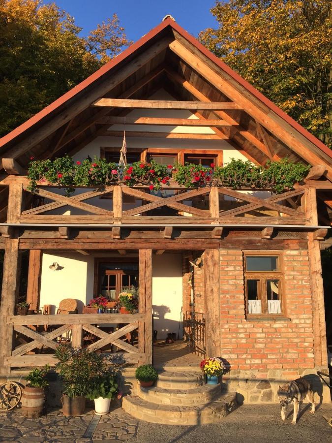 Chata Koniaren Villa Pavlovce Екстериор снимка